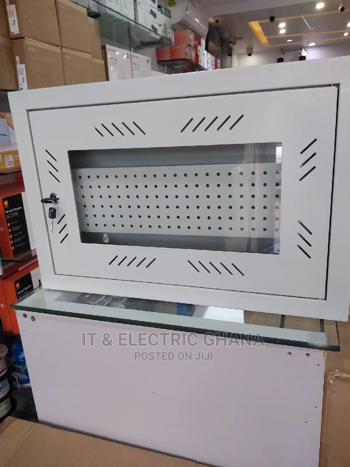 2u Network Cabinet