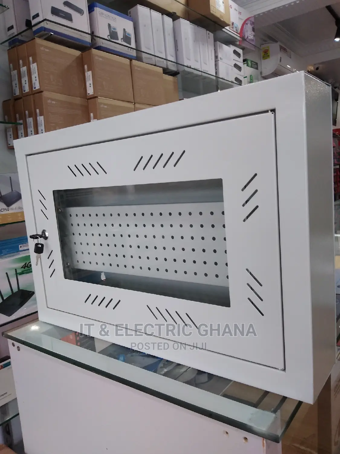 2u Network Cabinet