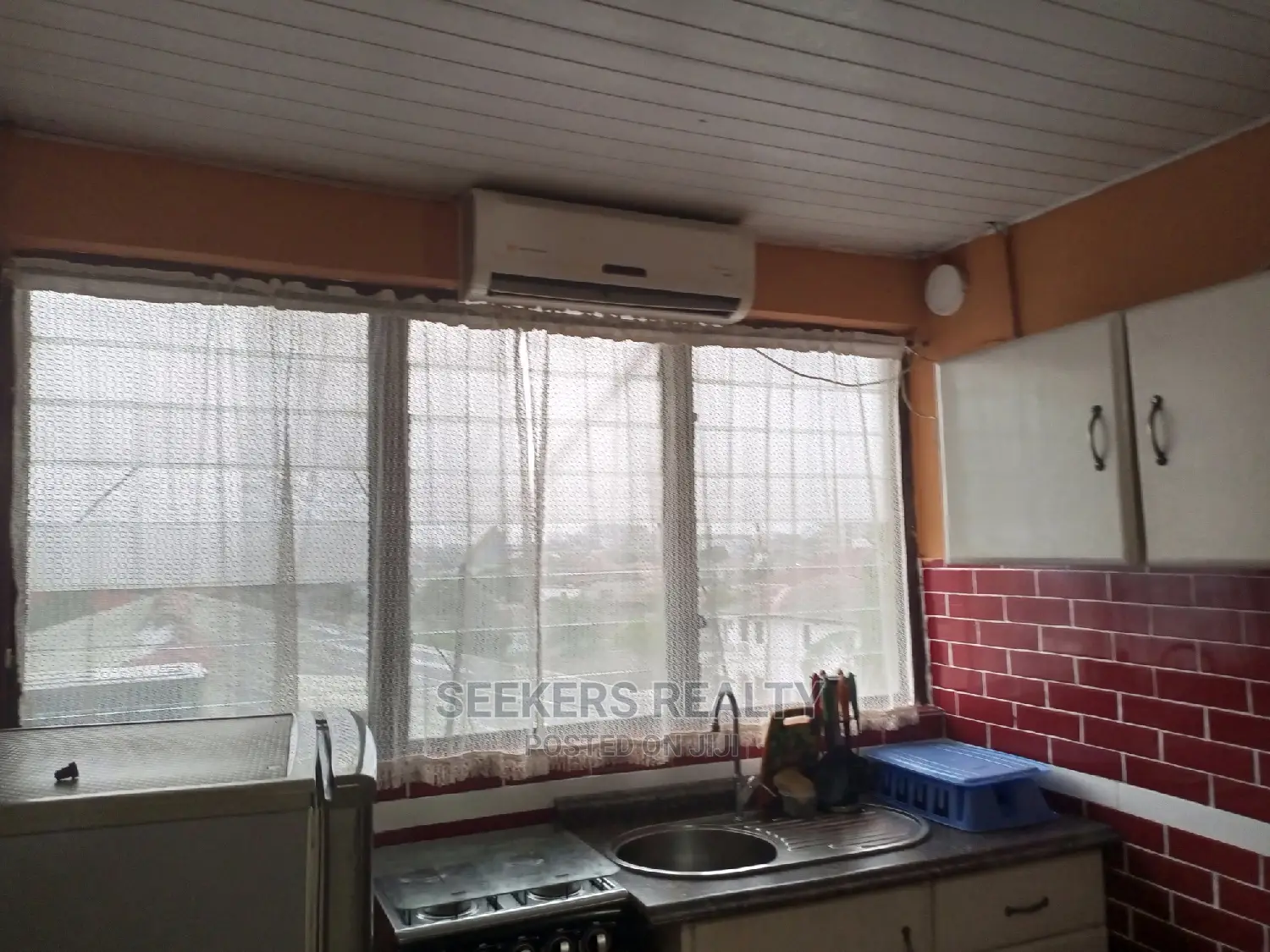 Furnished 1bdrm Apartment in Seekers Realty, Osu Ako-Adjei for rent