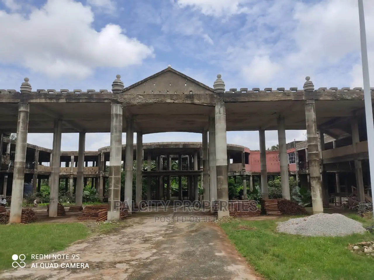 2,500sqm Commercial Space for Leasing or Rent to Company
