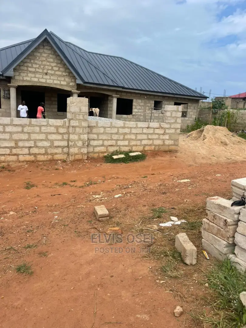 5bdrm House in Bortiano for sale