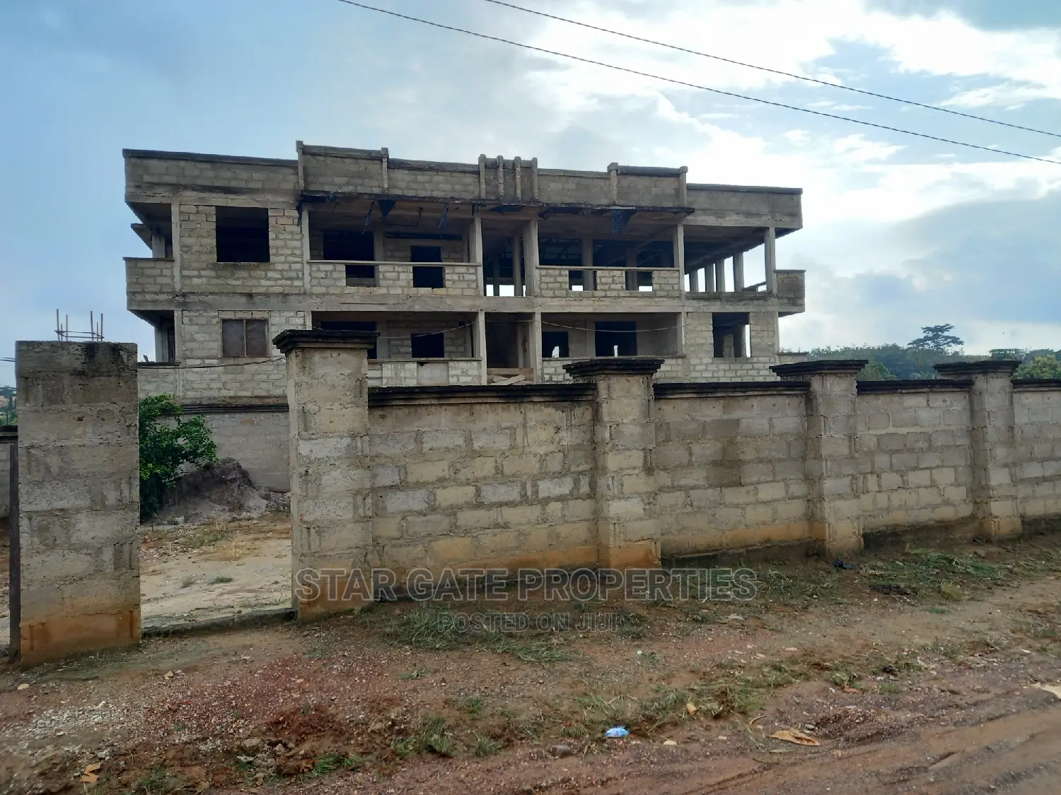 6 Blocks of Flats for Sale at Kotwi (Santasi)