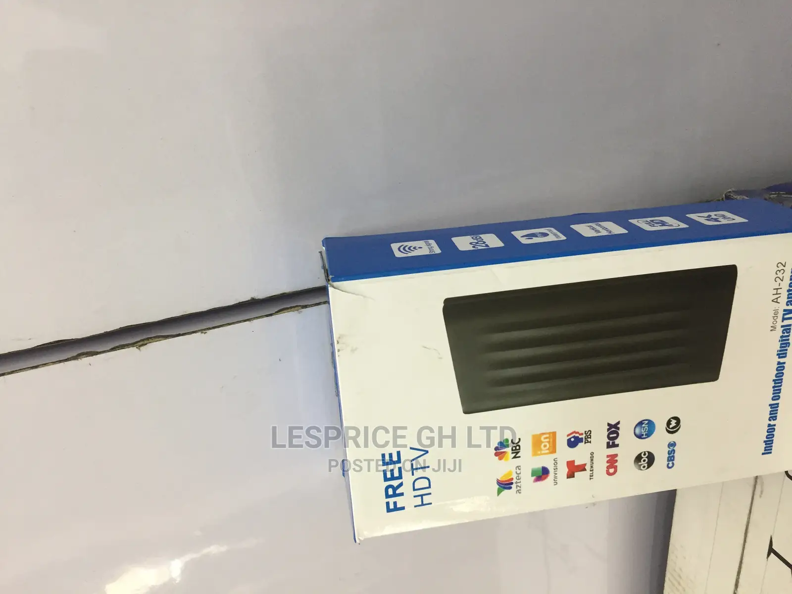 Effective Indoor and Outdoor HDTV Antenna