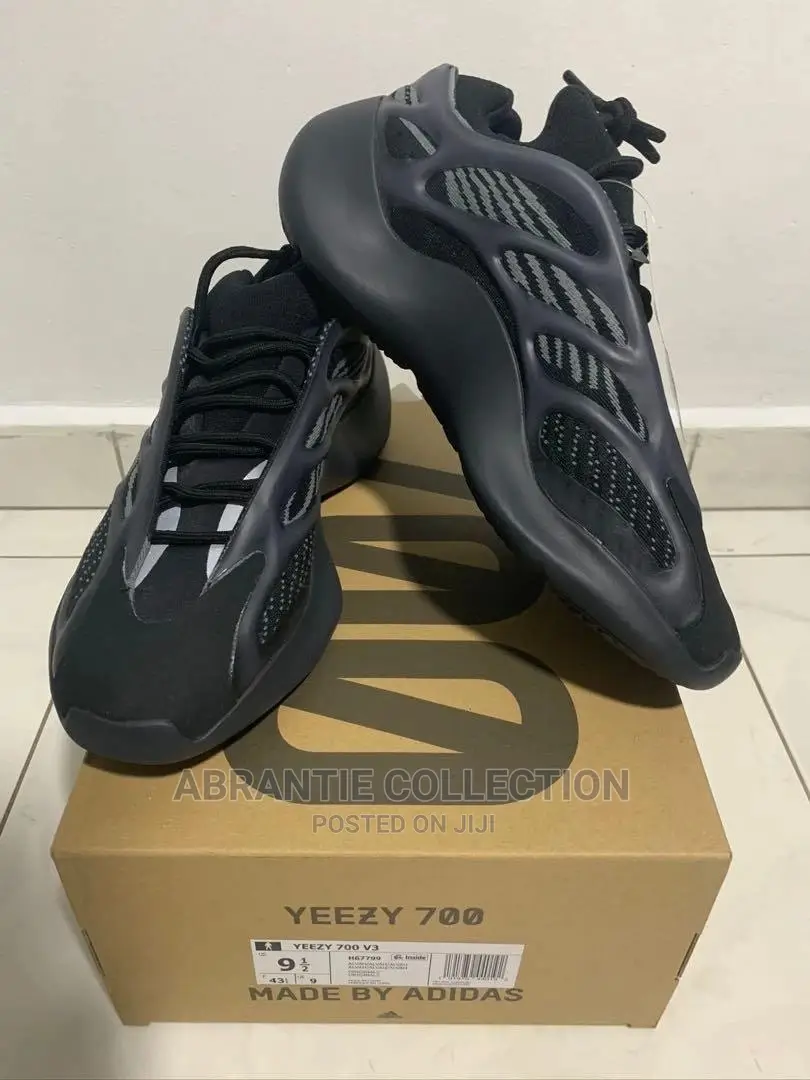 Yeezy Boost 700 V3