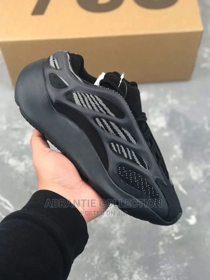 Yeezy Boost 700 V3