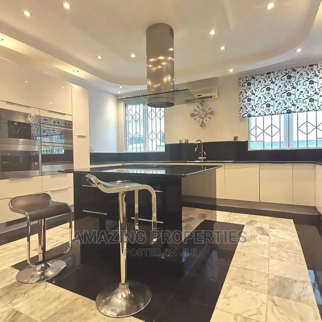 4bdrm House in East Legon for Sale