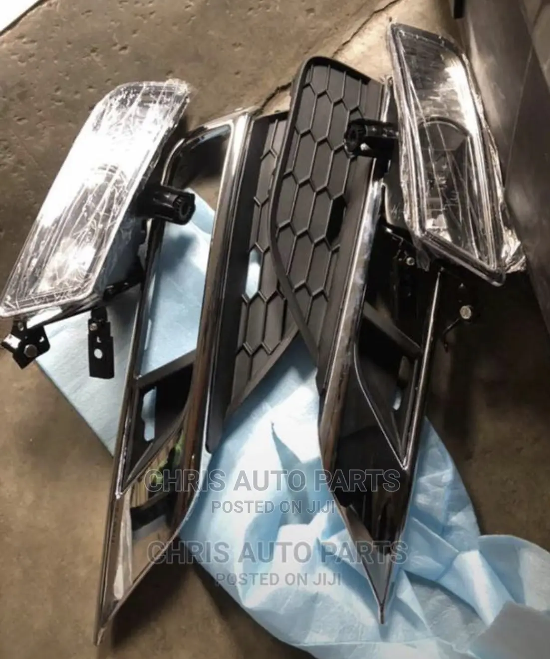 CRV 15-16 Fog Light N Covers