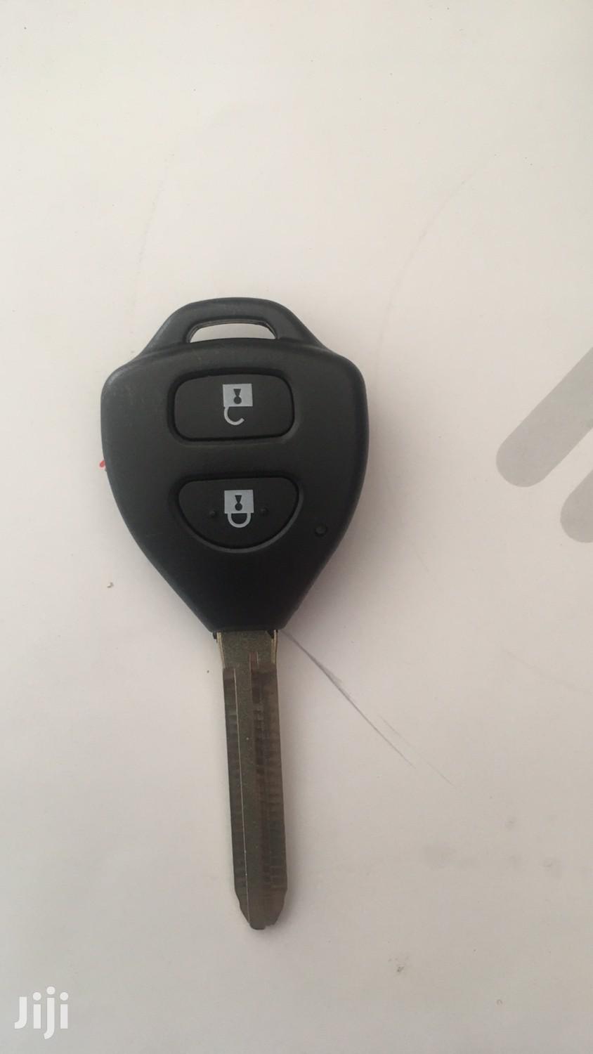 Toyota 2-button Key