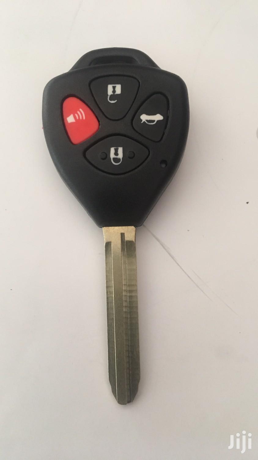 Toyota Key 4-button
