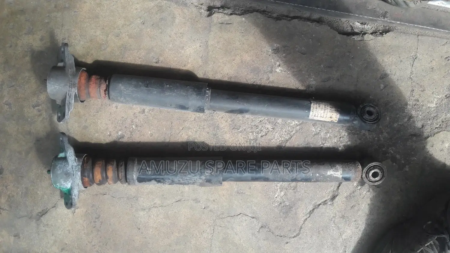 Jetta 5 2006 Back Shocks