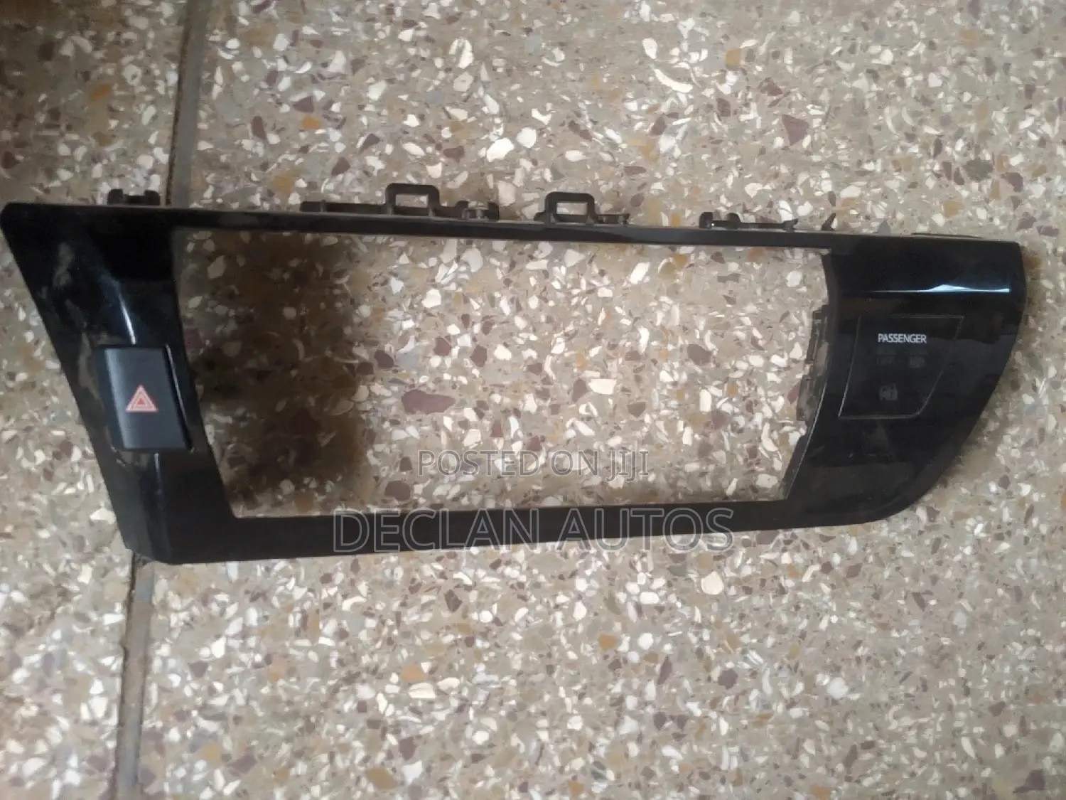 Corolla 2014 - 2016 Airbag Hazard Switch