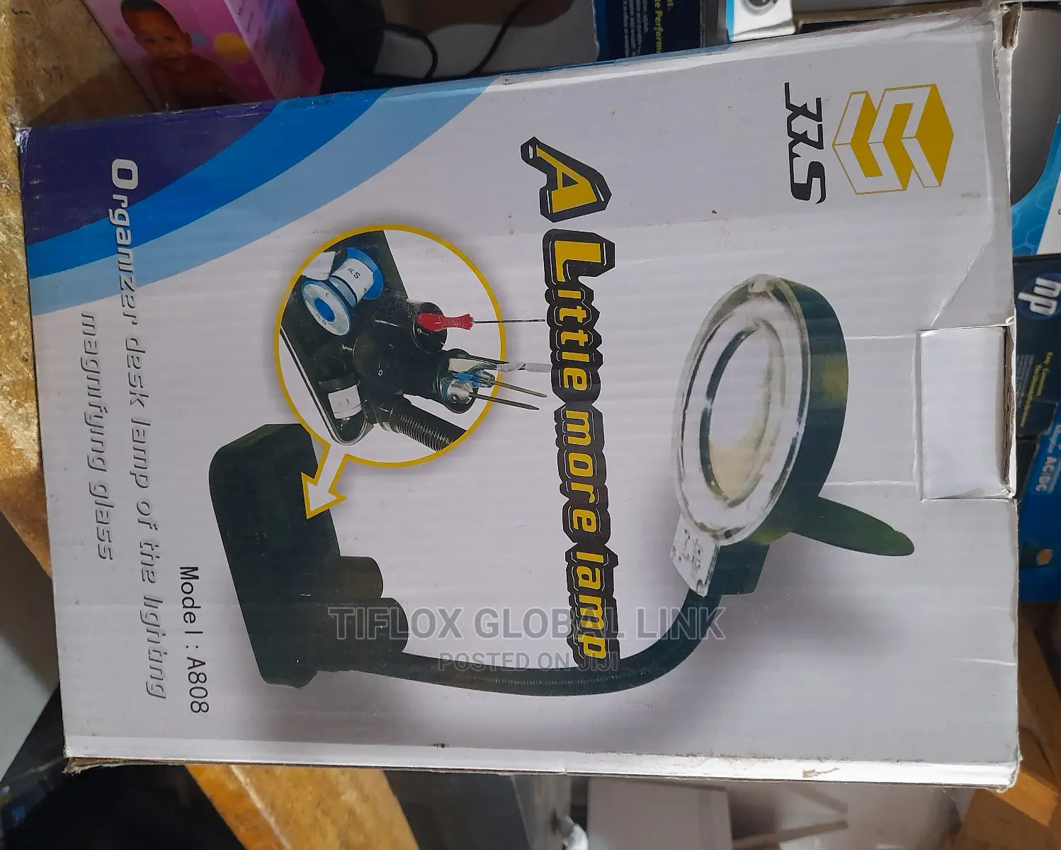 Magnifying Glass Lamp