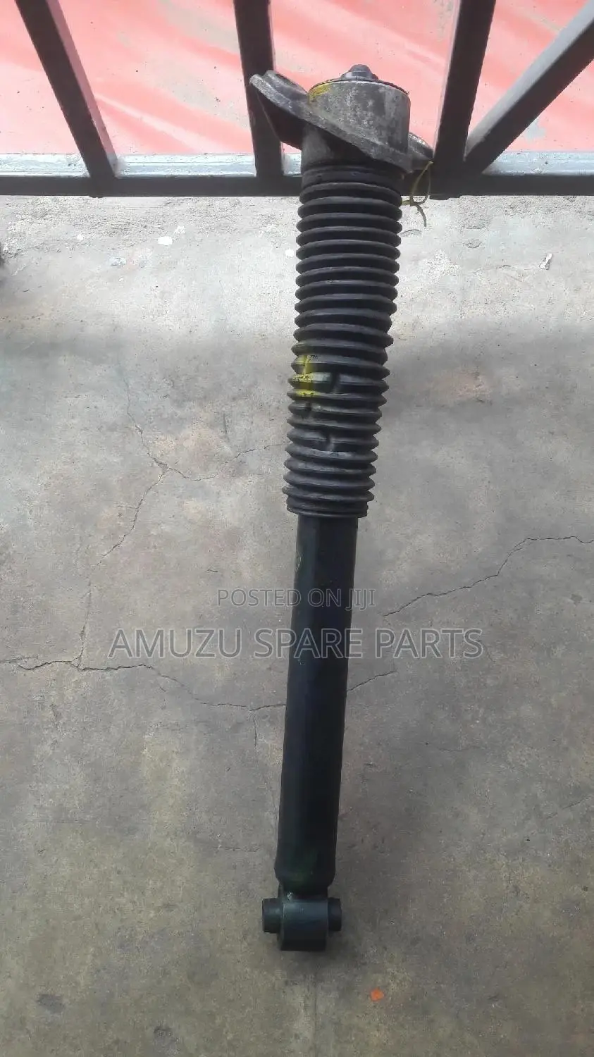 Kia Sportage 2018 Back Shocks