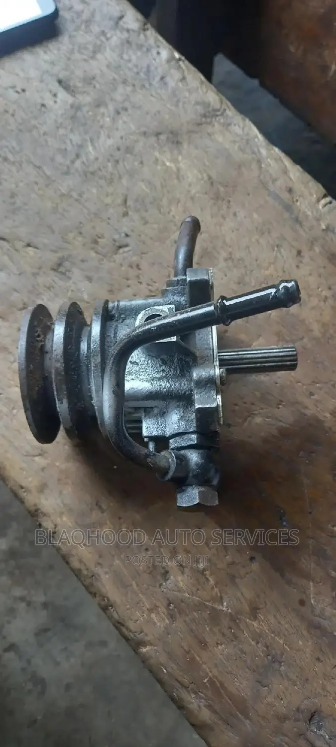 Hilux/Hiace/4runner Alternator Vacuum Pump(Exhauster)