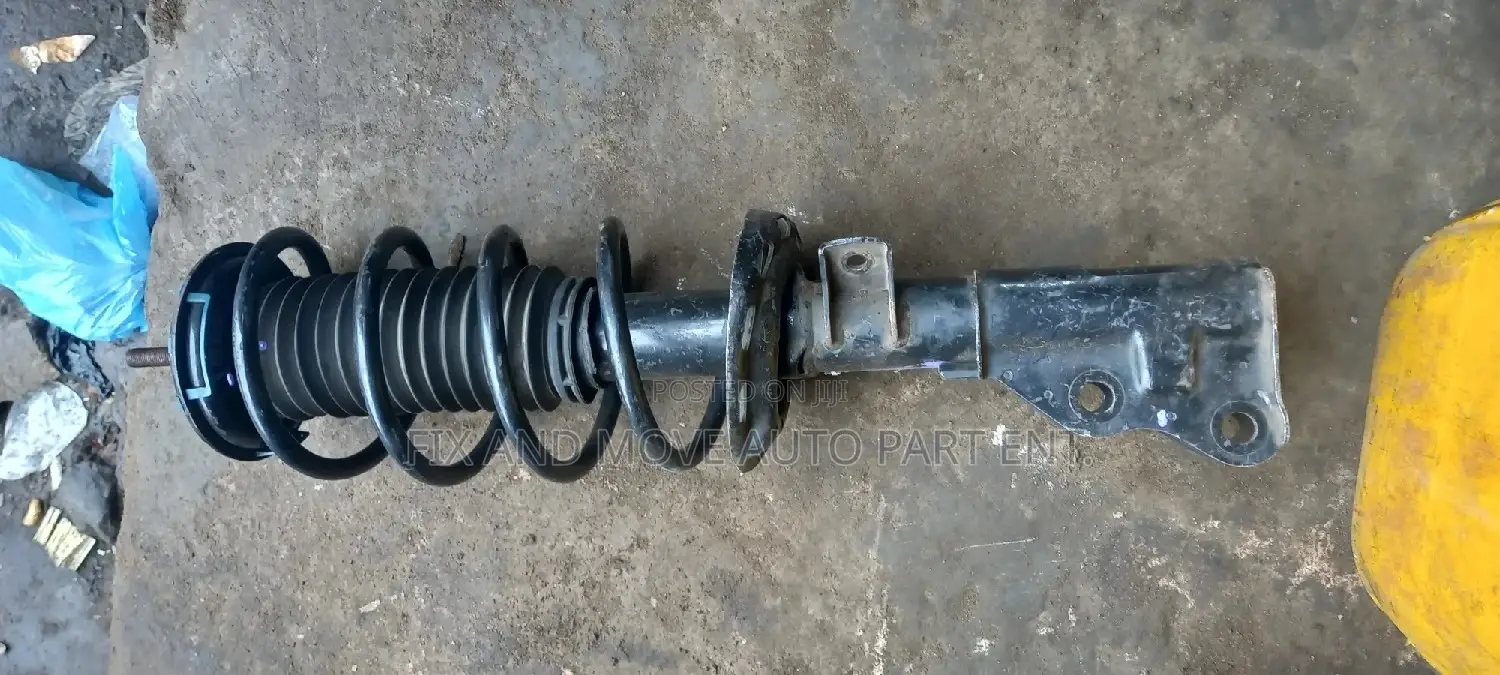 Honda HR-V 2016-2021 Front SHOCK ABSORBERS Pair for Sale