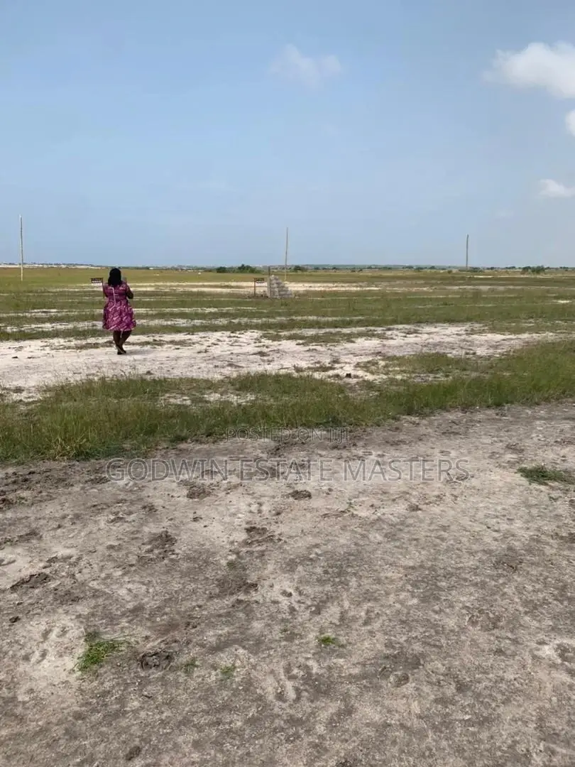 Affordable Estate Plot for Safe