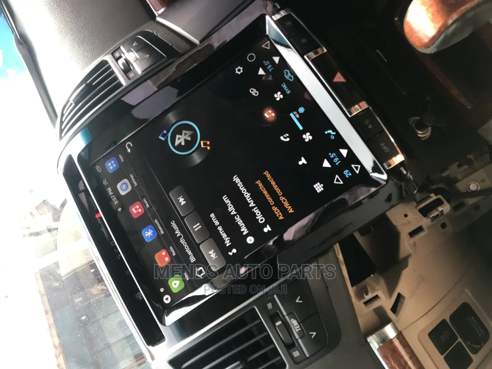 Toyota Landcruiser V8 Android Video System 2016