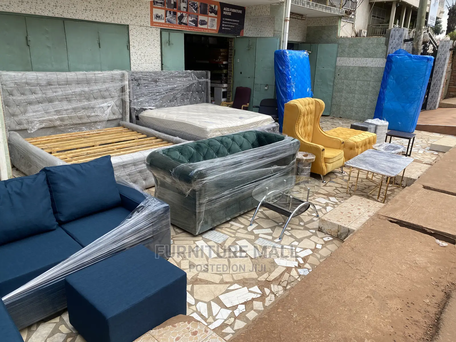 Royal Army Green 3in1 Sofa . Free Delivery