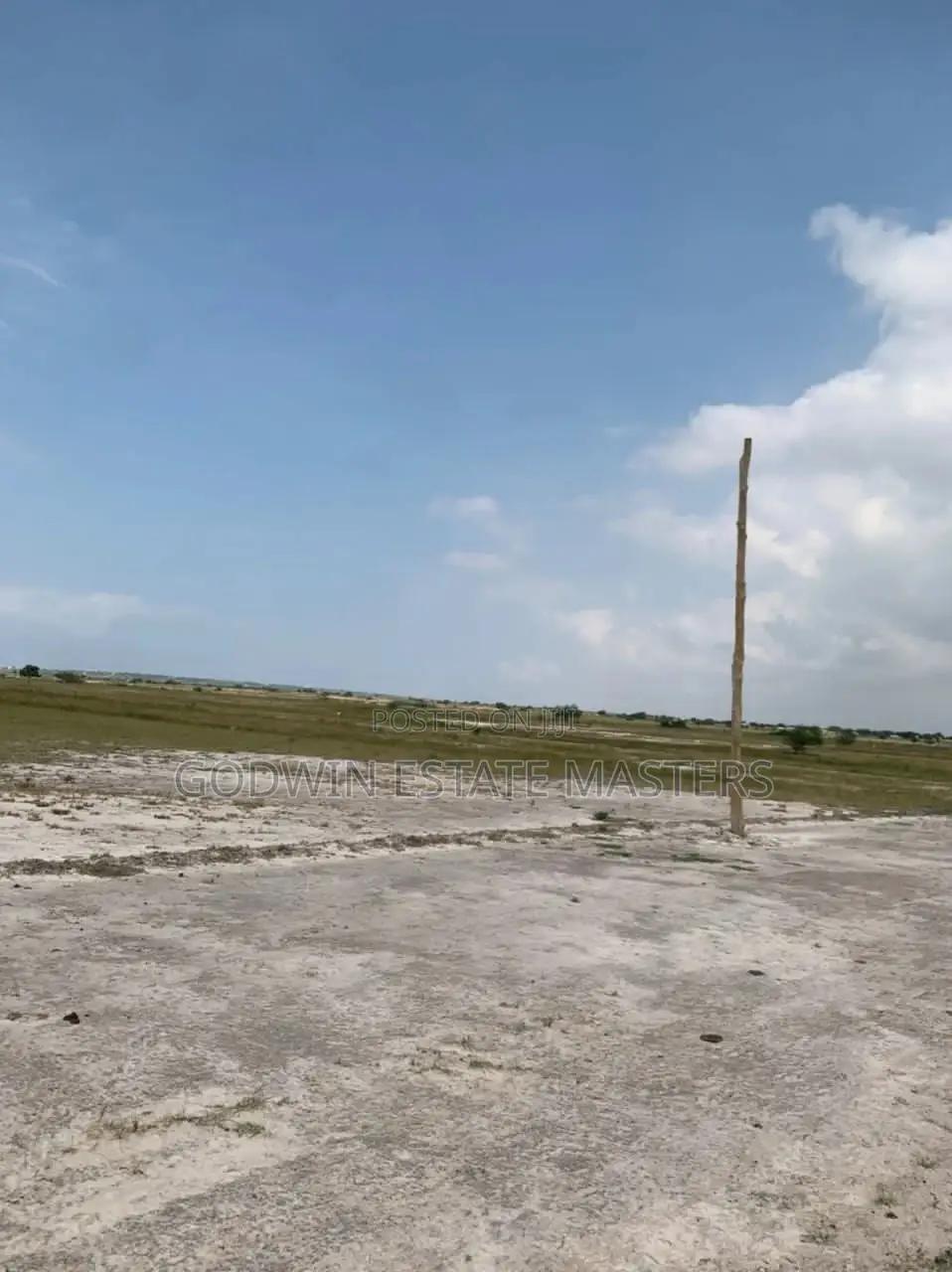 Genuine Landgurd Free Easte Plots for Sale