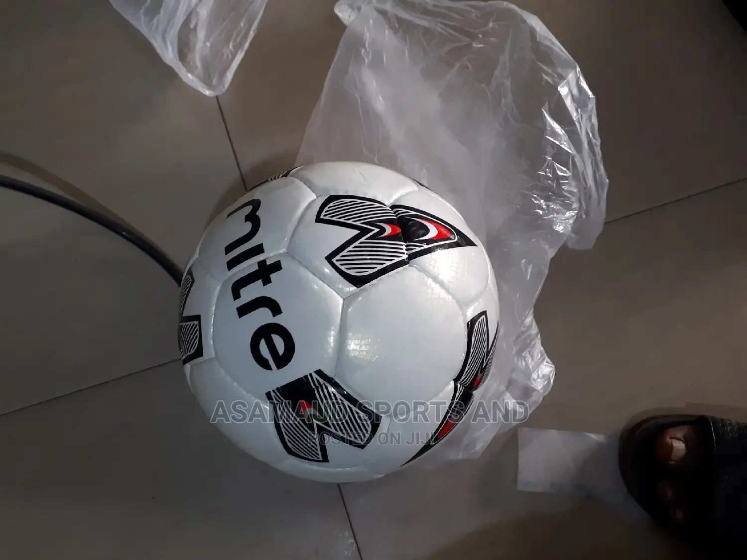 Original Miter Ball at Cool Price