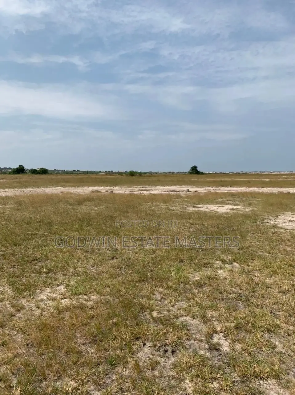 Buy a Genuine Land From Estate Masters Ltd.
