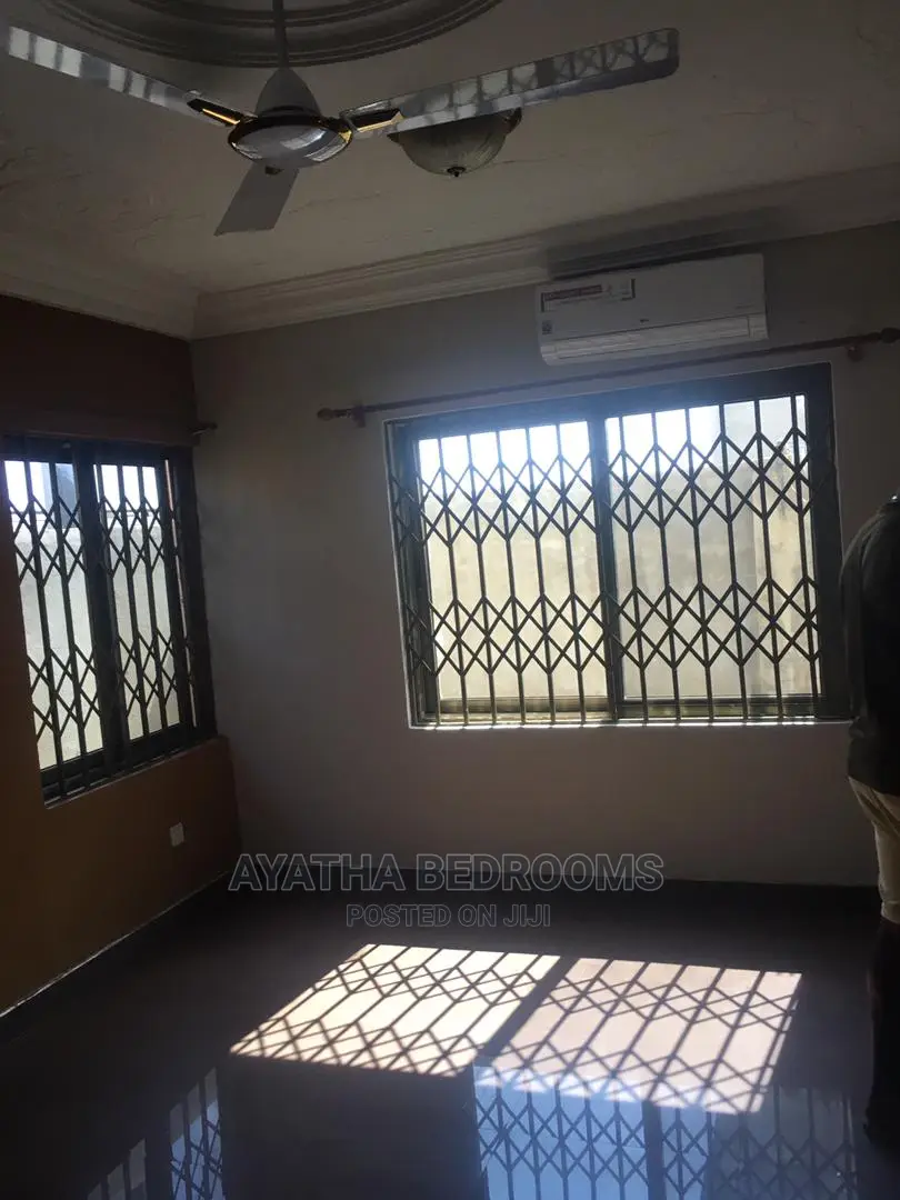 2bdrm Apartment in Ayathar Bedroom, New Town for Rent