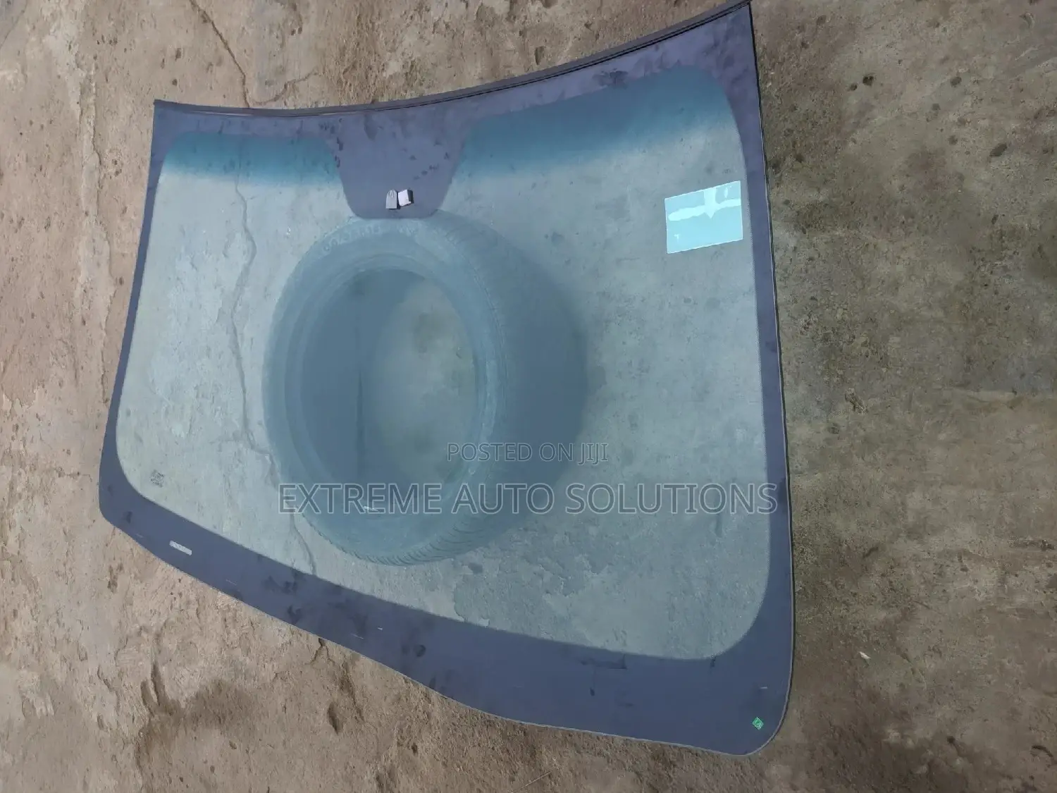 Ford F150 Raptor 2015 Windshield