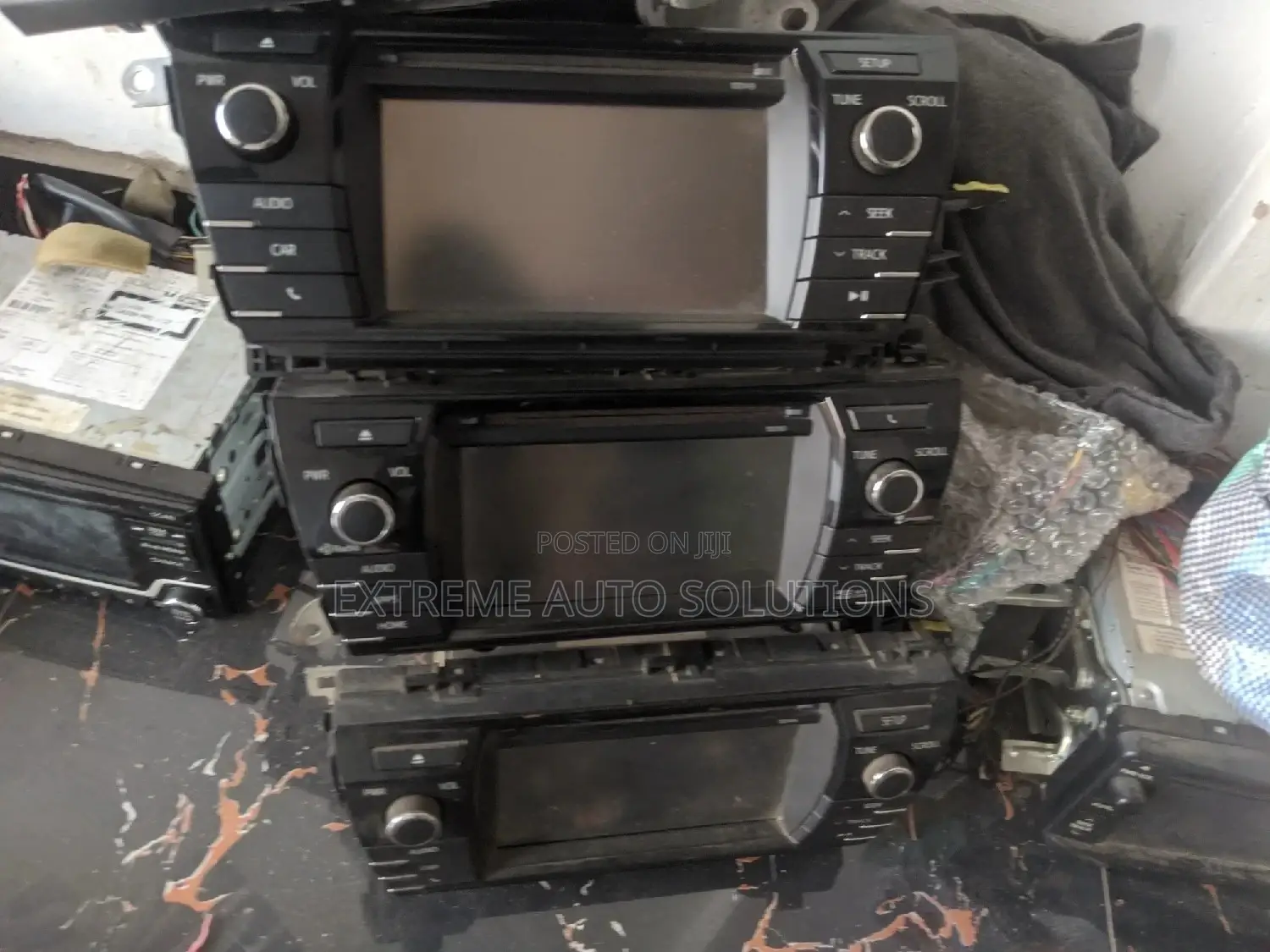 Toyota Corolla 2016 Car Tape