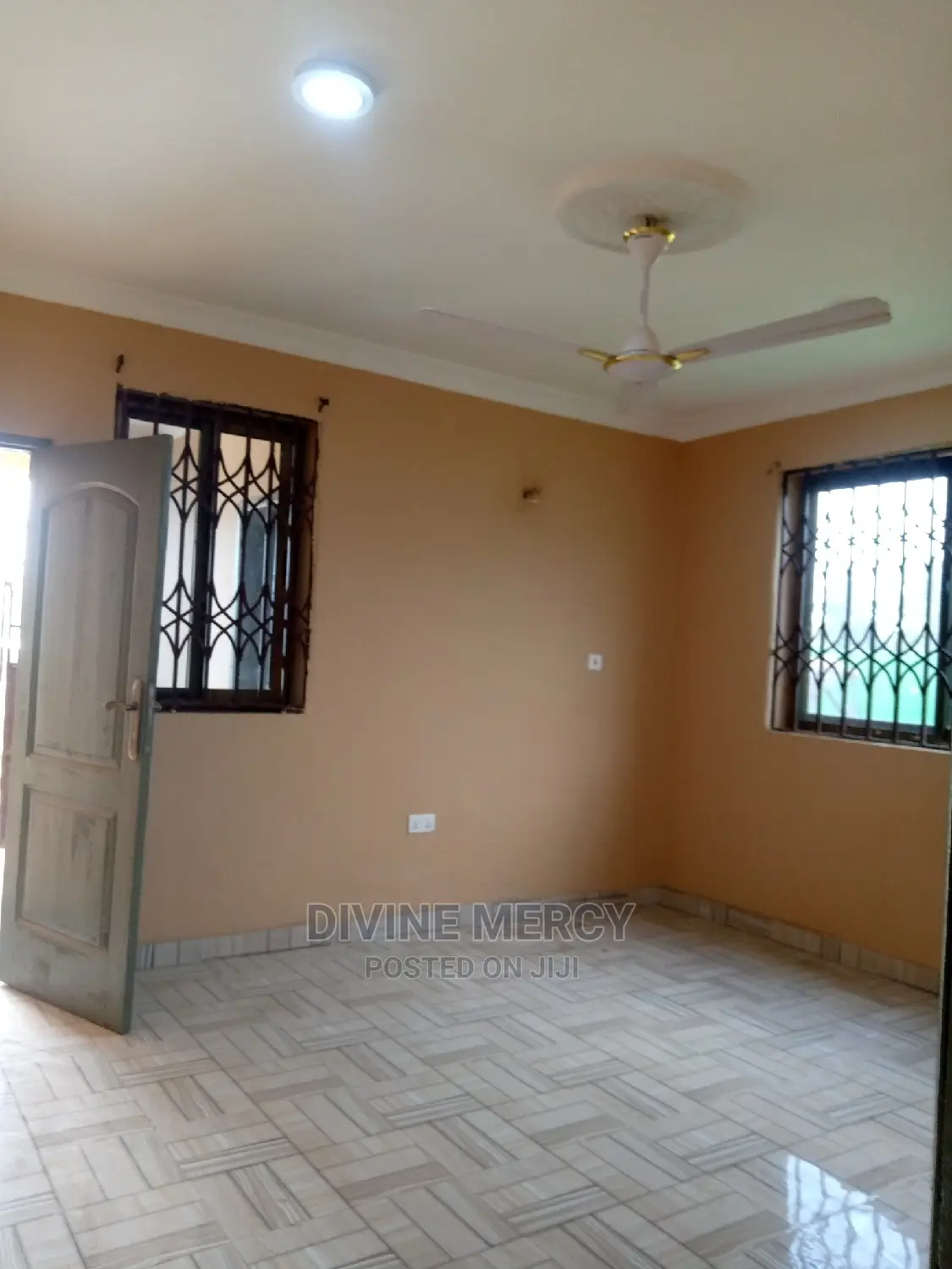 1bdrm Apartment in Market Road, Kasoa for rent
