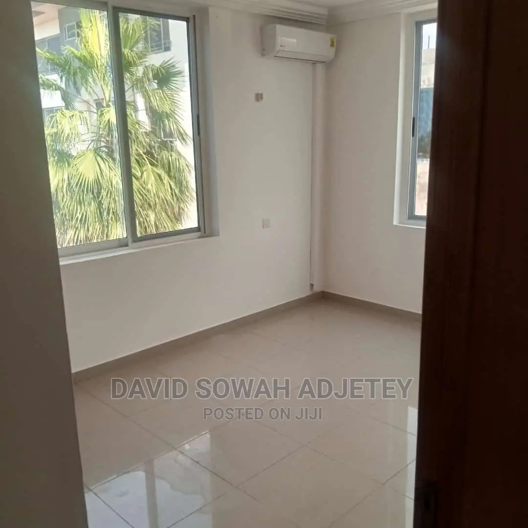 2bdrm Apartment in Tseaddo, Teshie for Rent