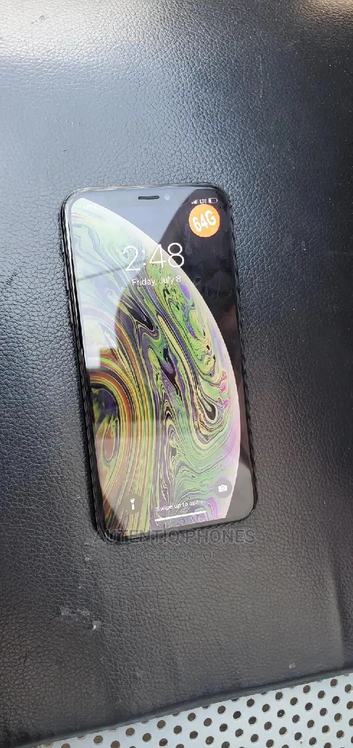 Apple iPhone XS 64 GB Black