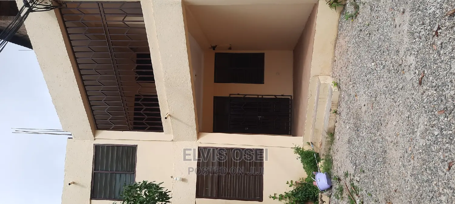 8bedrooms 4 Apartment for Rent