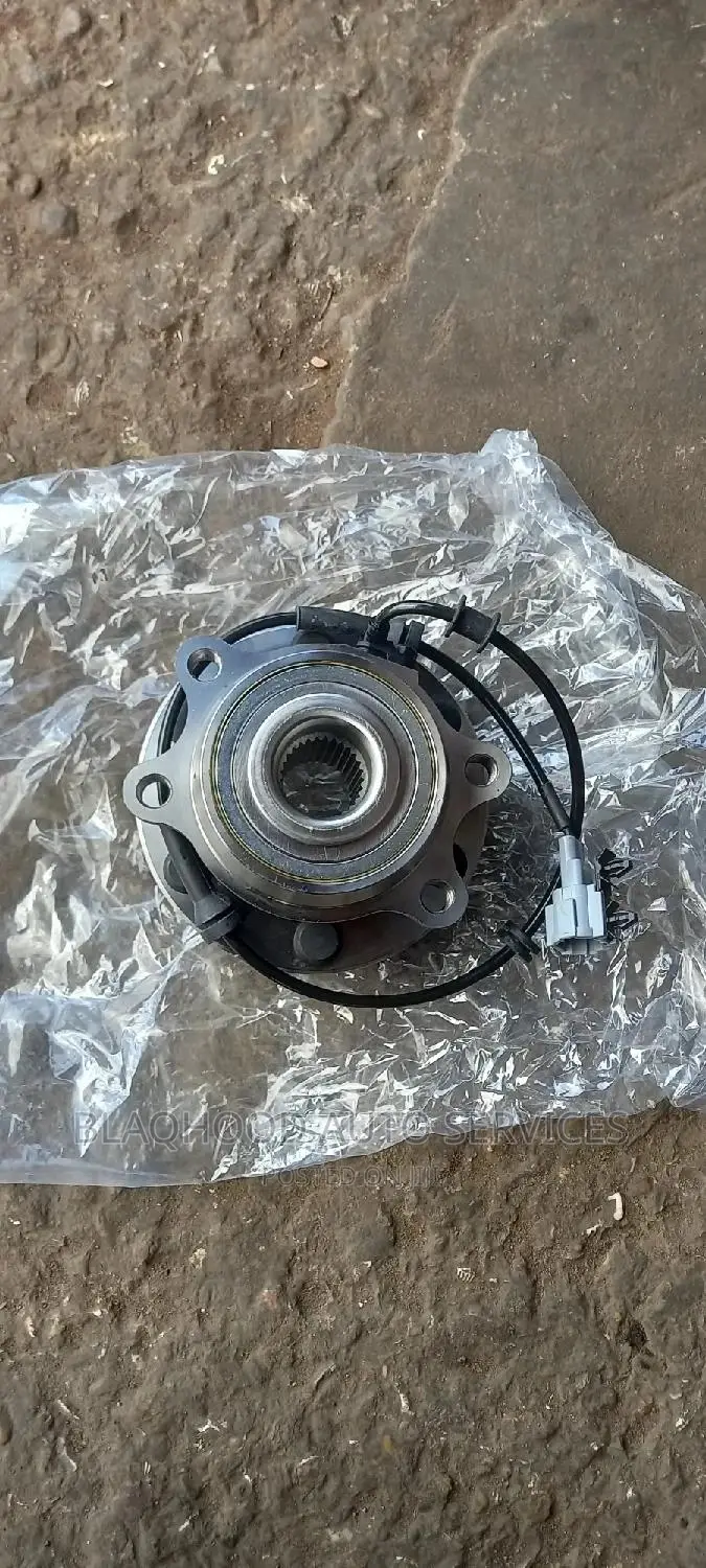 Nissan Navara/Pathfinder 2005-14 Brand New Quality WHEEL HUB