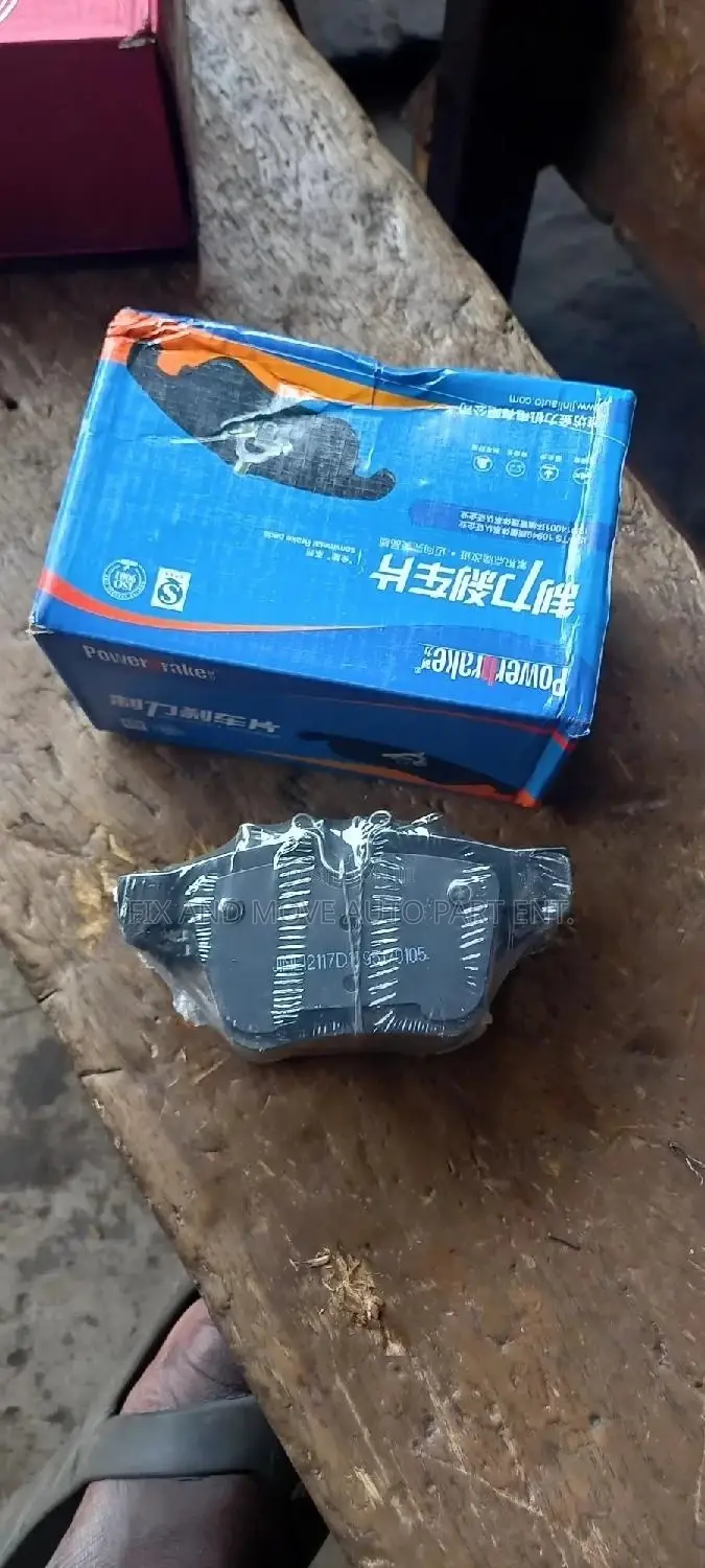 Benz W205 C300 (2015-19) Brand New Back Brake Pads Available