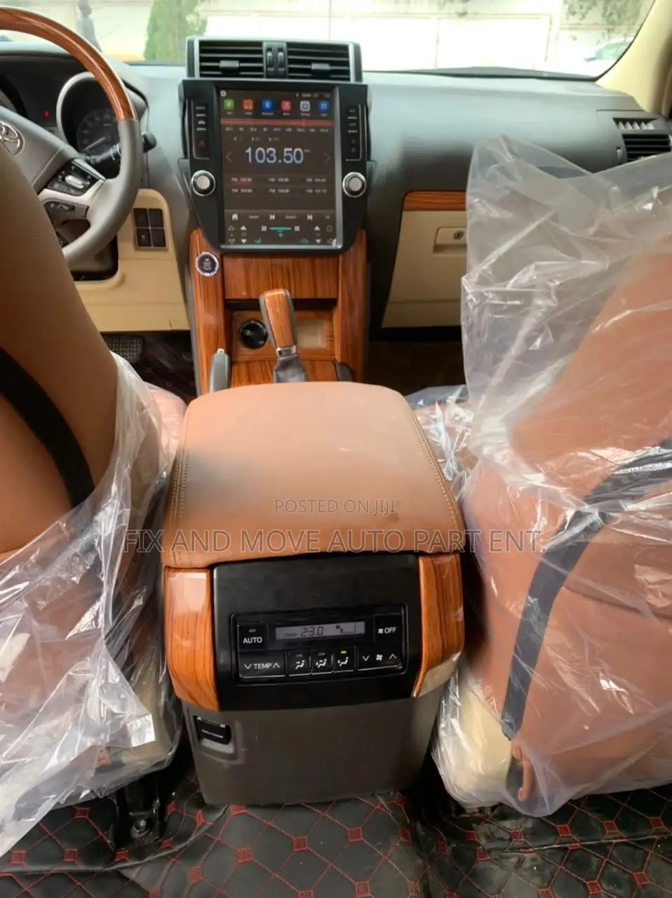 Leather Upholstery for Land Cruiser Seats/Floor/Door Card