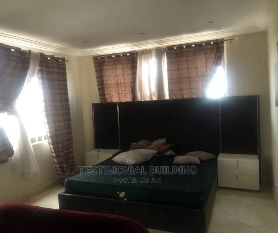 4bdrm House in Testimonial Building, Adenta for Sale