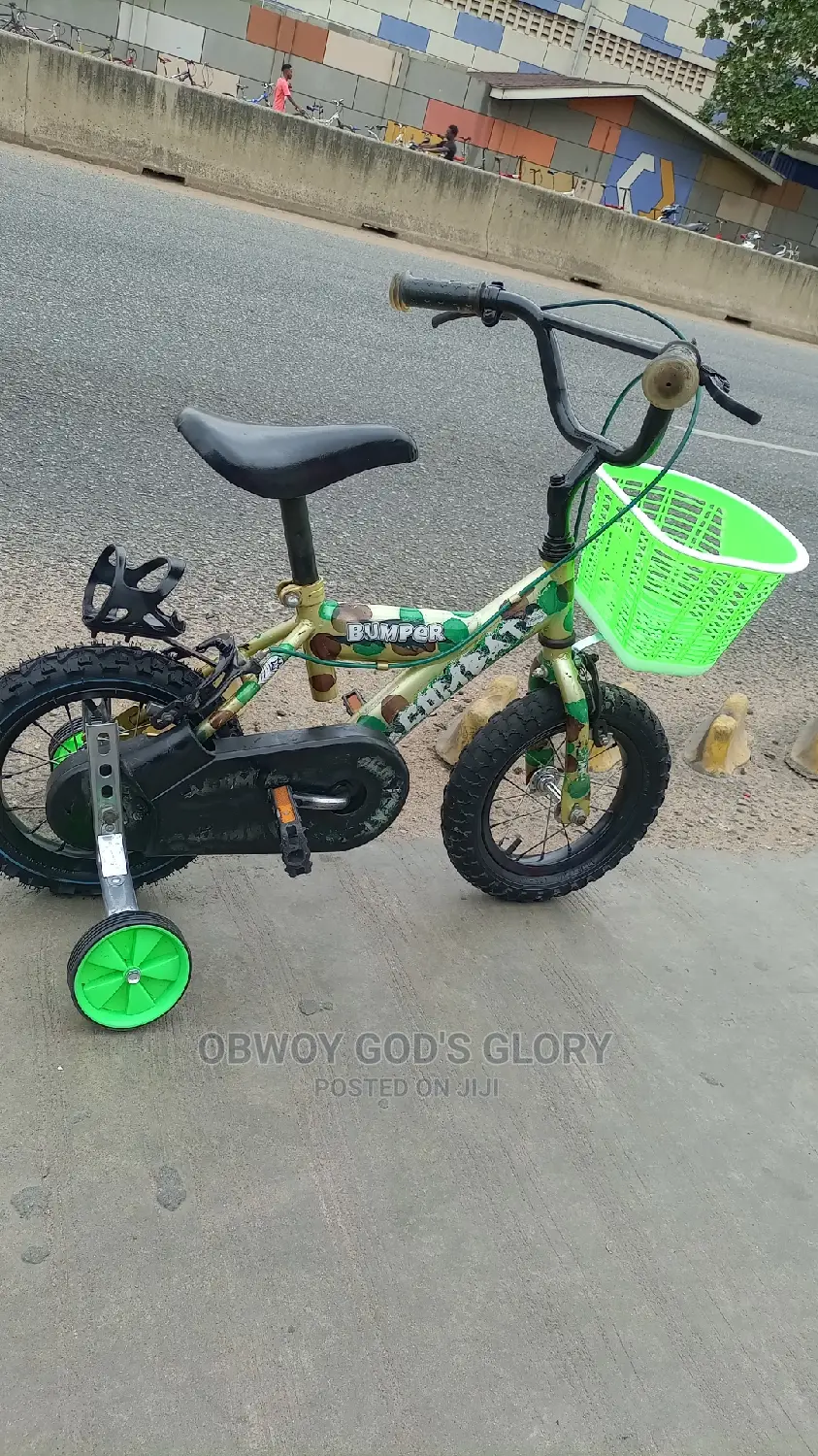 Army Kids Play Bike