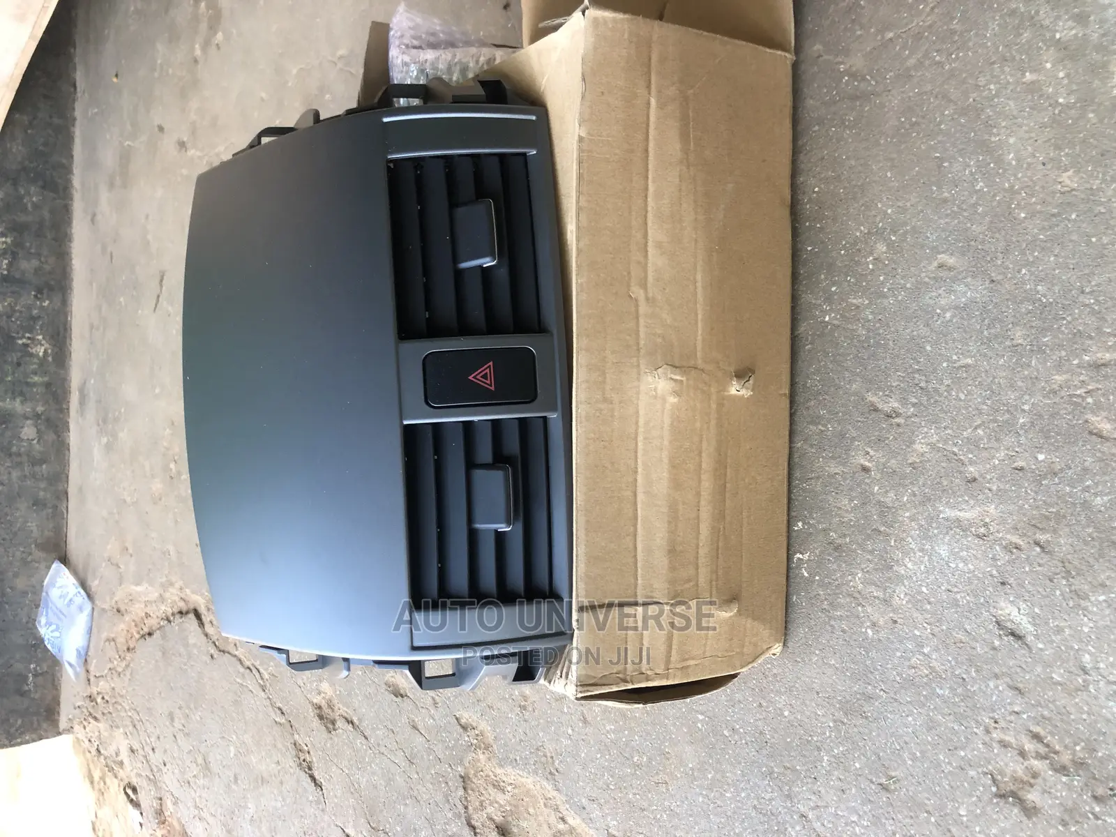 Toyota Corolla 2009 to 2013 Top Vent Available