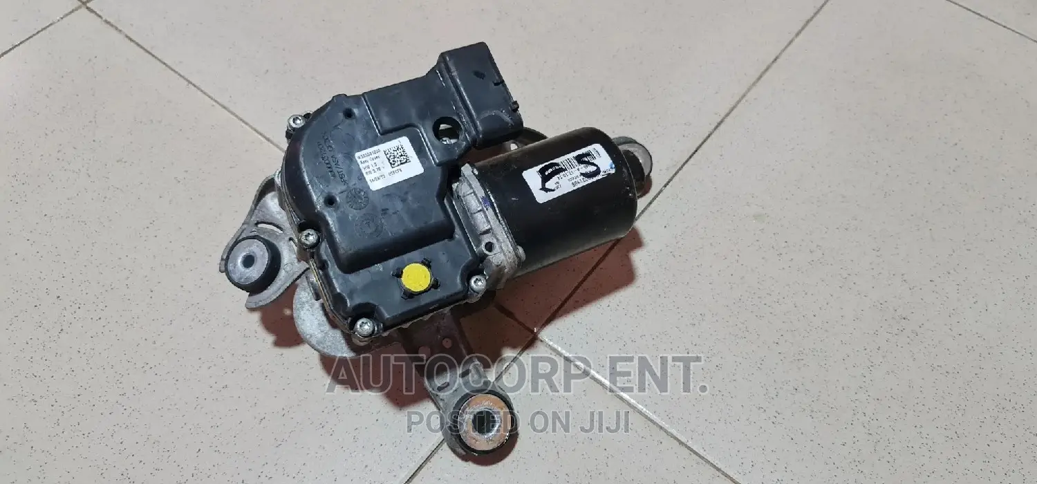 2013 - 2020 Ford Fusion Wiper Motor