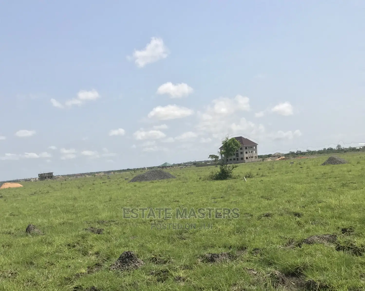 Verified Estate Lands for Sale: Central University.
