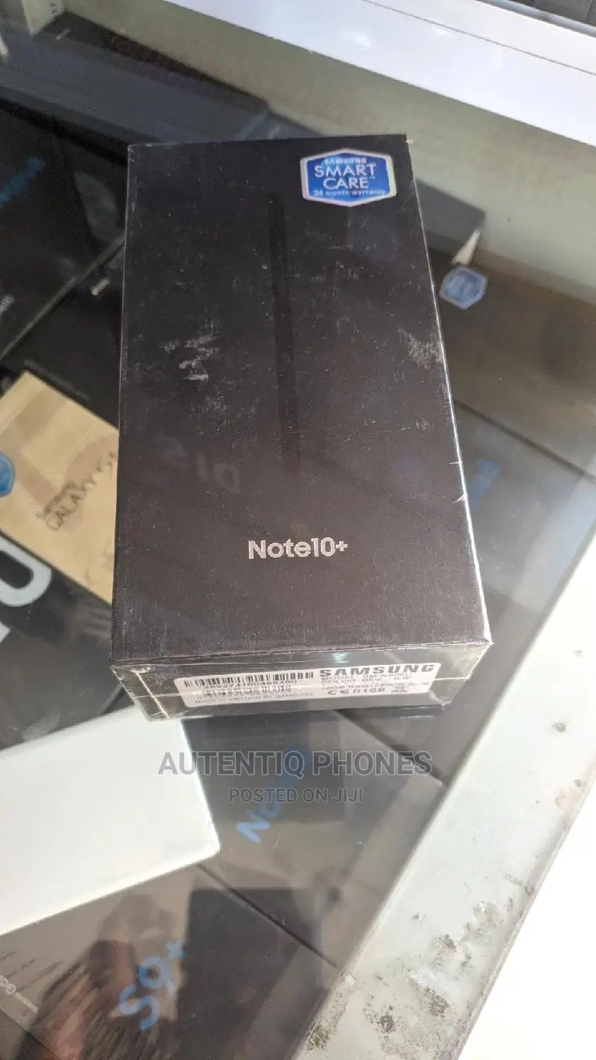 New Samsung Galaxy Note 10 Plus 256 GB Green