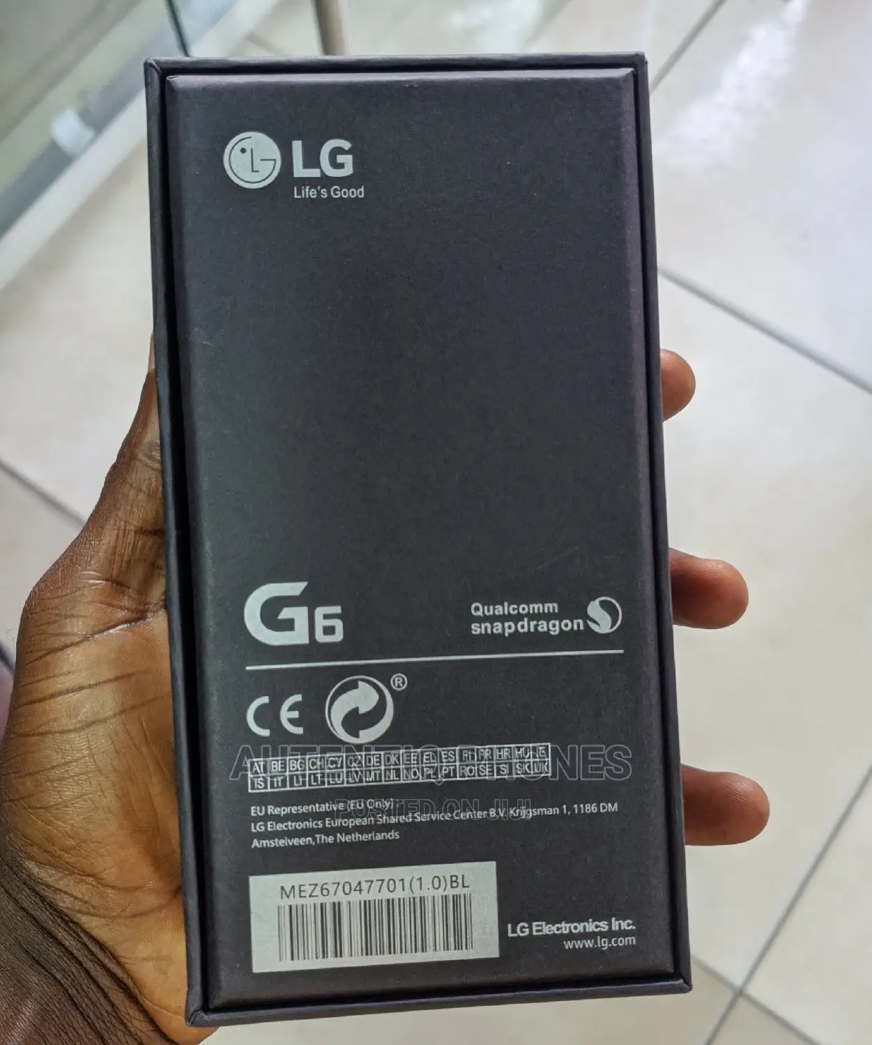 New LG G6 64 GB Gray