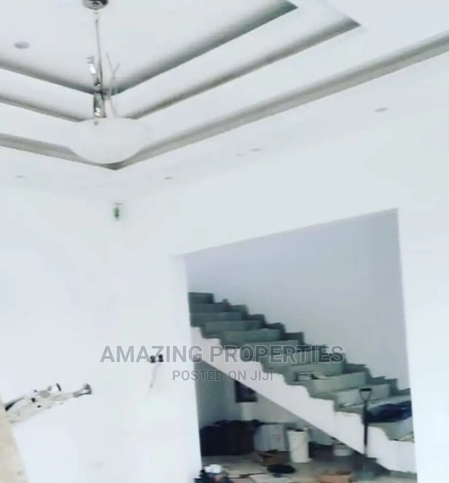 4bdrm House in Spintex Batsonaa for sale