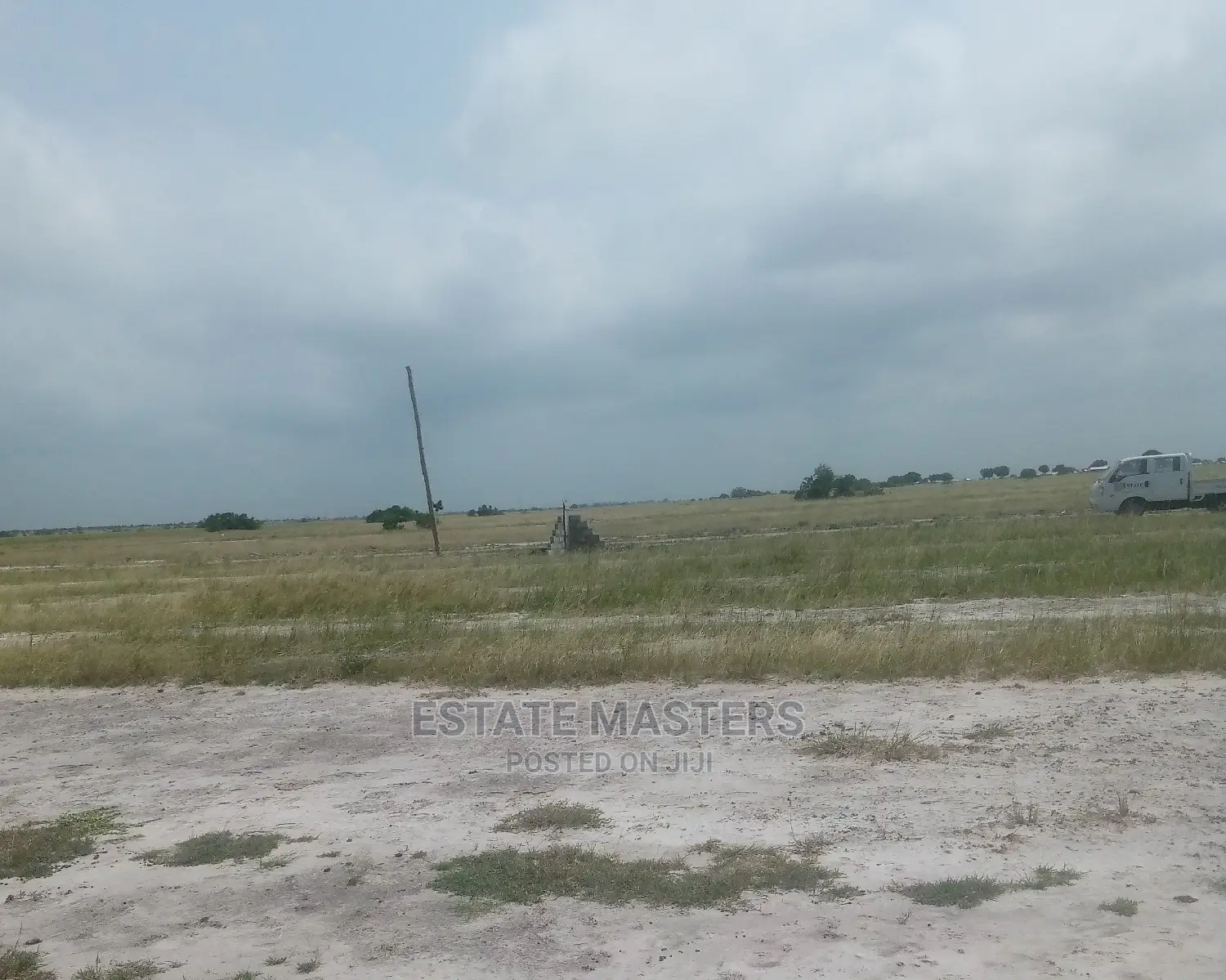 Spectacular Estate Lands for Sale: Central University