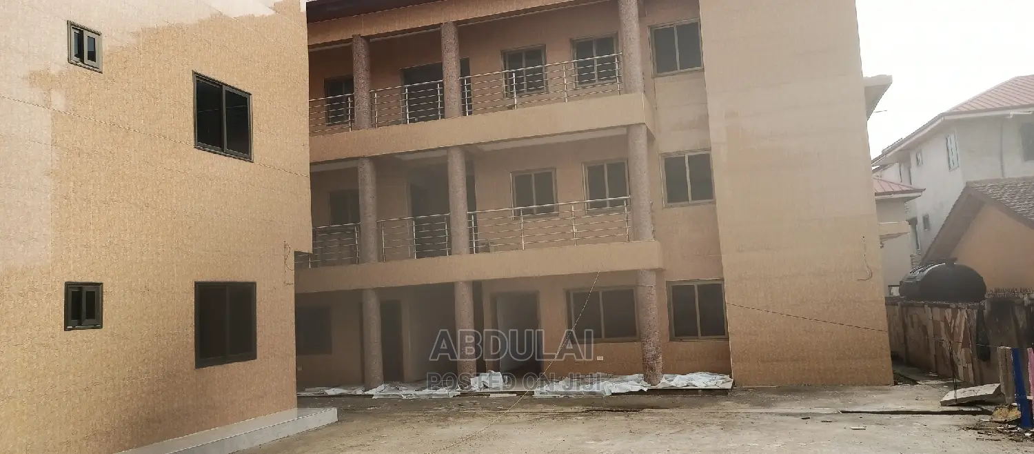 2bdrm Apartment in Haatso Rebbit for Rent