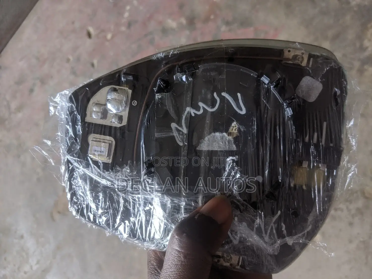 Range Rover Velar Driving Mirror