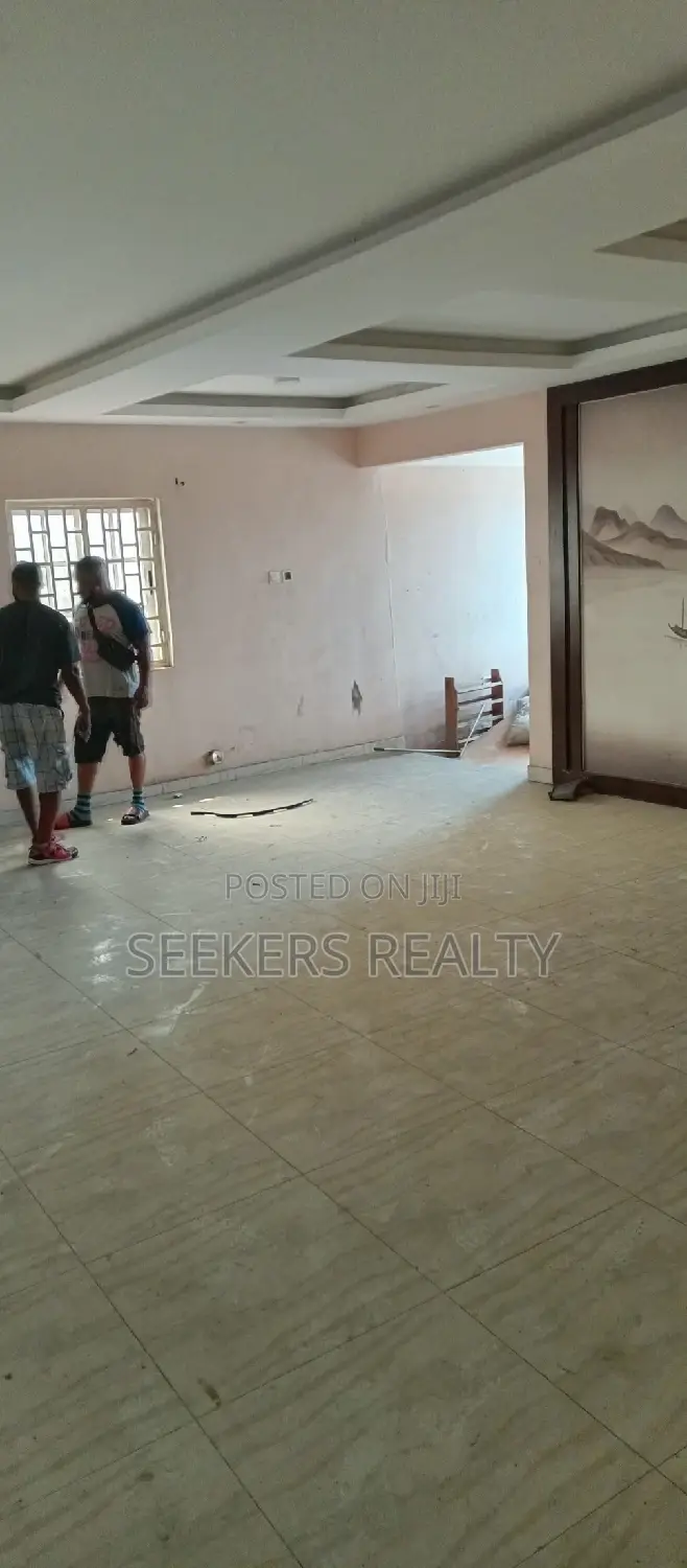 3bdrm Apartment in Seekers Realty, Osu for rent