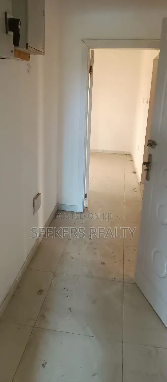 3bdrm Apartment in Seekers Realty, Osu for rent