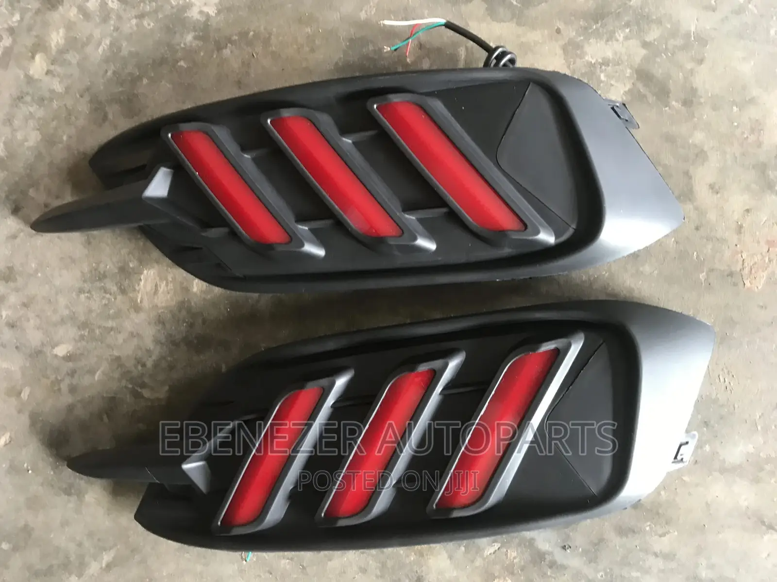 Honda Civic 2017 Back Arrow Reflector