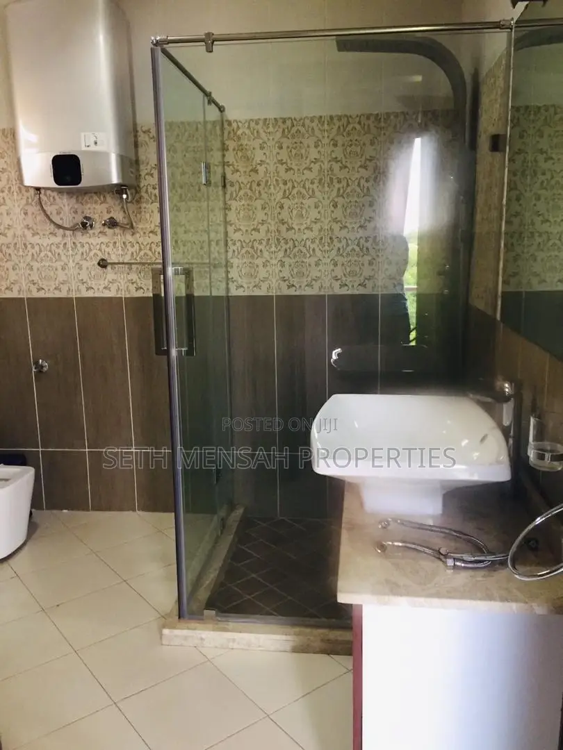 Furnished 4bdrm House in 4 Bedroom House for for Rent